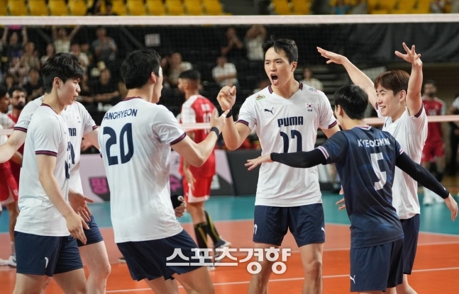 ‘여자배구는 실패’ LA 올림픽 향한 첫 관문, 남자배구 도전도 스타트···아시아선수권 출격 원문 대표 이미지